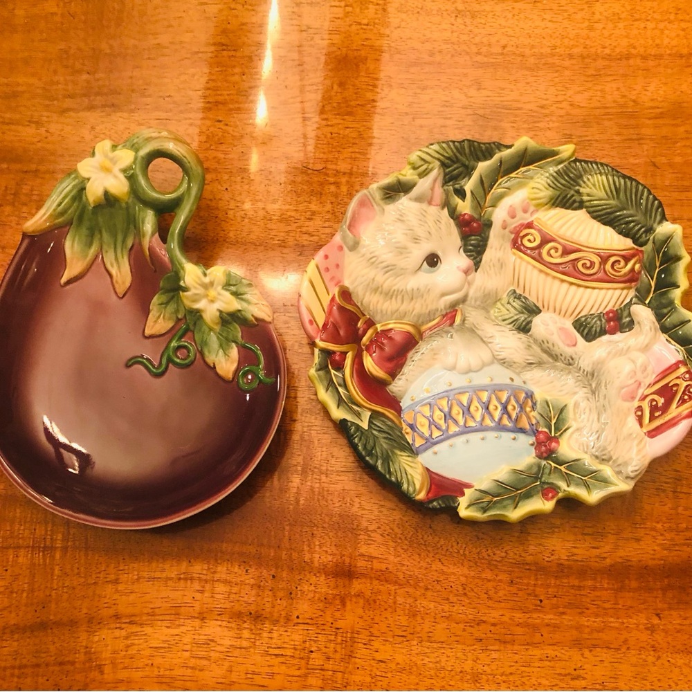 Fitz & Floyd Christmas Plate And Everyday Fitz & Floyd Eggplant Bowl - Picture 2 of 7